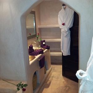 Suite Petite con Cama King